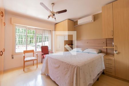 Casa à venda com 240m², 3 quartos e 2 vagasQuarto 3 - Suíte