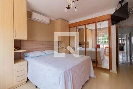 Casa à venda com 240m², 3 quartos e 2 vagasQuarto 3 - Suíte