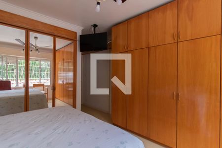 Casa à venda com 240m², 3 quartos e 2 vagasQuarto 3 - Suíte