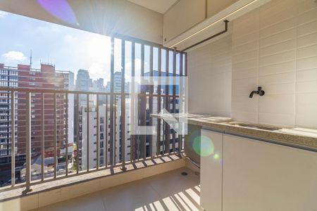 Varanda de kitnet/studio para alugar com 1 quarto, 28m² em Paraíso, São Paulo