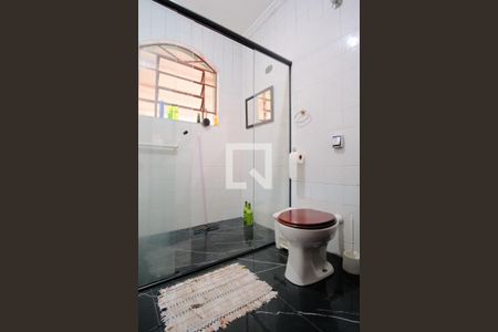 Casa à venda com 250m², 4 quartos e 3 vagasBanheiro Social 2