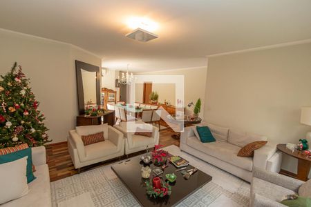 Sala de Estar/Jantar de casa à venda com 4 quartos, 330m² em Cidade Universitária, Campinas