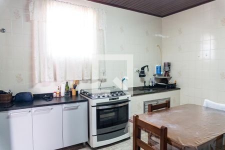 Casa à venda com 500m², 5 quartos e 4 vagasCasa 1 - Cozinha