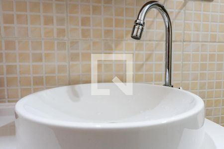 Casa 1 - Banheiro da  Suite Detalhe de casa à venda com 5 quartos, 500m² em Vila Fachini, São Paulo