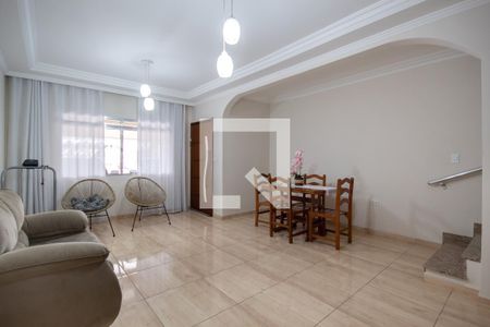 Sala de Estar de casa para alugar com 2 quartos, 125m² em Veloso, Osasco