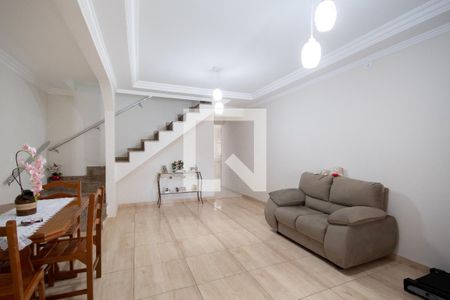 Sala de Estar de casa para alugar com 2 quartos, 125m² em Veloso, Osasco
