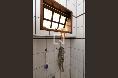 Casa à venda com 150m², 3 quartos e 2 vagasBanheiro da Suíte 2