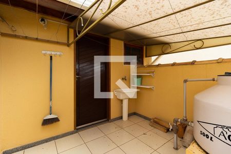 Casa à venda com 150m², 3 quartos e 2 vagasÁrea de Serviço