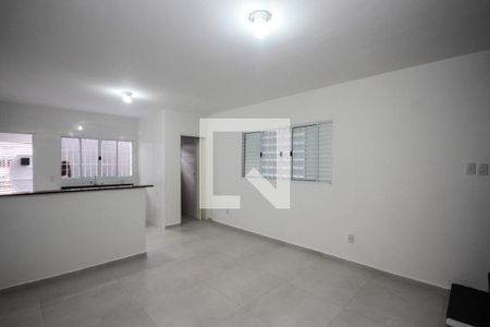 Sala de casa para alugar com 2 quartos, 100m² em Vila Nova, São Paulo