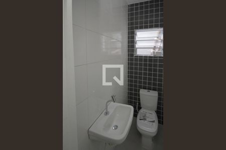 Lavabo de casa para alugar com 2 quartos, 100m² em Vila Nova, São Paulo