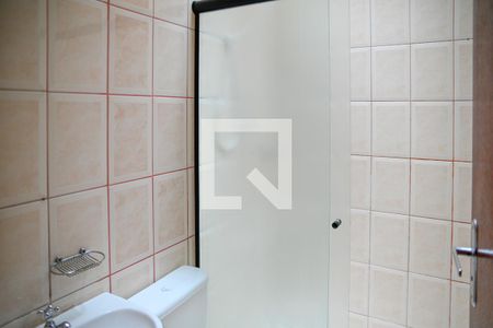 Banheiro de casa para alugar com 1 quarto, 64m² em Vila Água Funda, São Paulo