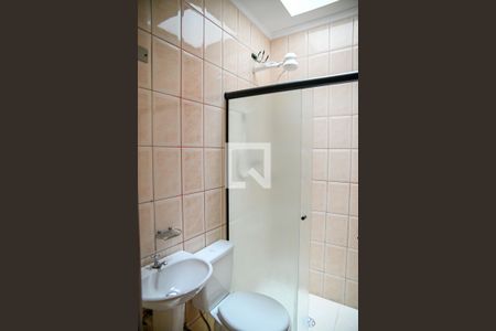 Casa para alugar com 64m², 1 quarto e sem vagaBanheiro