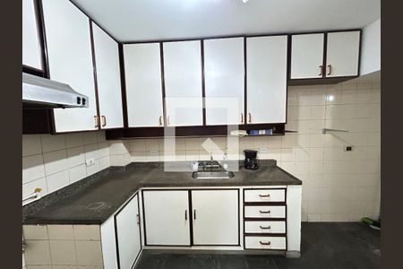 Casa à venda com 156m², 4 quartos e 1 vagaCozinha