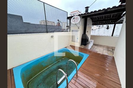 Casa à venda com 156m², 4 quartos e 1 vagaPiscina