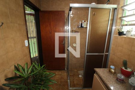 Casa para alugar com 130m², 3 quartos e 6 vagasBanheiro