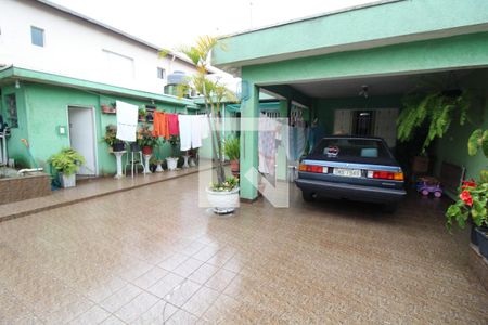 Casa para alugar com 130m², 3 quartos e 6 vagasGaragem