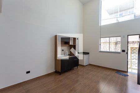 Casa para alugar com 54m², 1 quarto e sem vagaSala com cozinha integrada