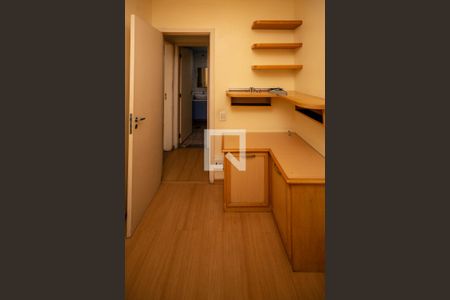 Apartamento para alugar com 78m², 3 quartos e 1 vagaQuarto 3