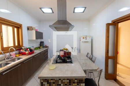 Casa à venda com 300m², 4 quartos e 3 vagasCozinha