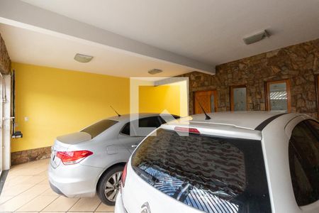 Casa à venda com 300m², 4 quartos e 3 vagasGaragem