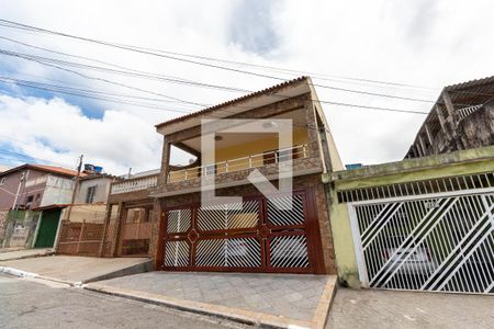 Casa à venda com 300m², 4 quartos e 3 vagasFachada