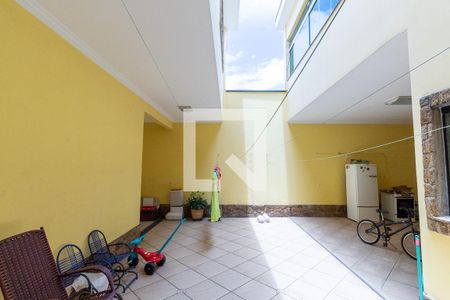 Casa à venda com 300m², 4 quartos e 3 vagasQuintal