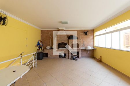 Casa à venda com 300m², 4 quartos e 3 vagasChurrasqueira
