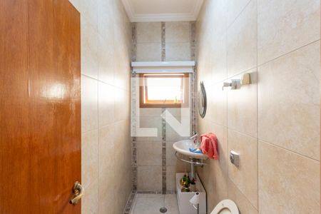 Casa à venda com 300m², 4 quartos e 3 vagasBanheiro 2