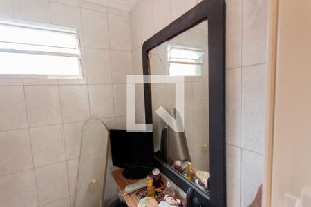 Casa à venda com 160m², 2 quartos e 1 vagaBanheiro