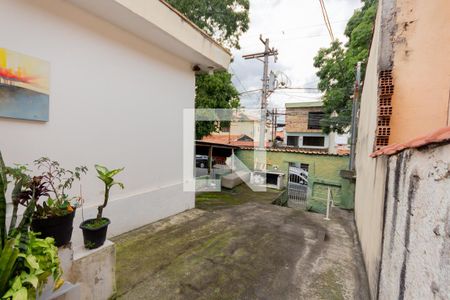 Casa à venda com 160m², 2 quartos e 1 vagaQuintal