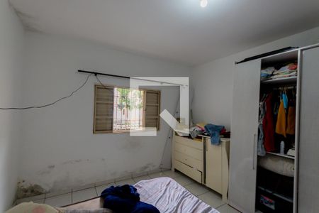 Quarto 1 de casa à venda com 2 quartos, 160m² em Jardim das Maravilhas, Santo André