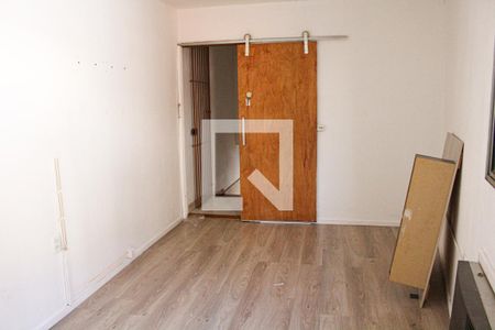 Quarto 1 de casa para alugar com 3 quartos, 120m² em Vila Cavaton, São Paulo