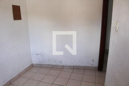 Quarto 2 de casa para alugar com 3 quartos, 120m² em Vila Cavaton, São Paulo