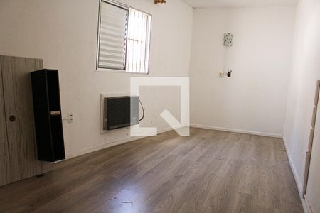 Quarto 1 de casa para alugar com 3 quartos, 120m² em Vila Cavaton, São Paulo