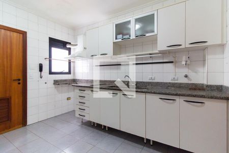 Apartamento à venda com 130m², 3 quartos e 3 vagasCozinha