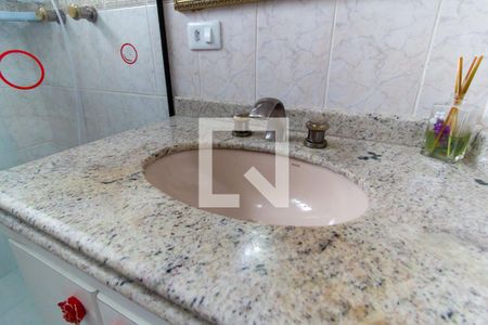 Apartamento à venda com 130m², 3 quartos e 3 vagasBanheiro