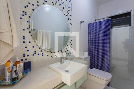 Casa para alugar com 280m², 3 quartos e 2 vagasBanheiro Social