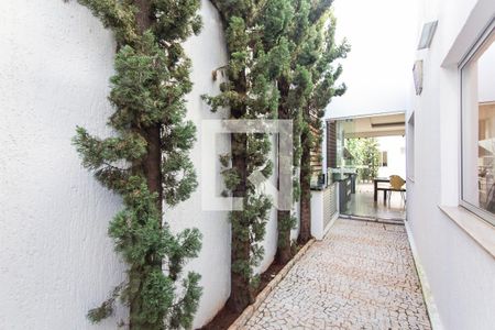 Casa para alugar com 280m², 3 quartos e 2 vagasCorredor