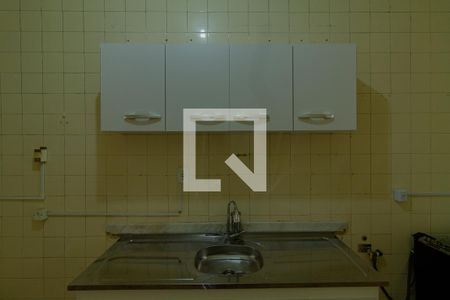 Apartamento para alugar com 80m², 2 quartos e 1 vaga Apartamento para alugar com 80m², 2 quartos e 1 vagaCozinha - Armários