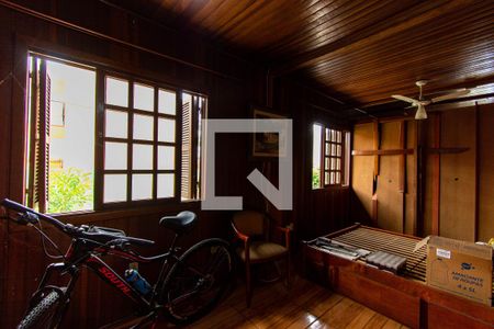 Casa à venda com 90m², 4 quartos e 2 vagas Casa à venda com 90m², 4 quartos e 2 vagasQuarto