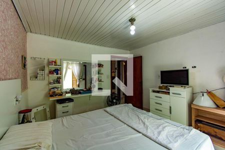 Casa à venda com 90m², 4 quartos e 2 vagas Casa à venda com 90m², 4 quartos e 2 vagasQuarto