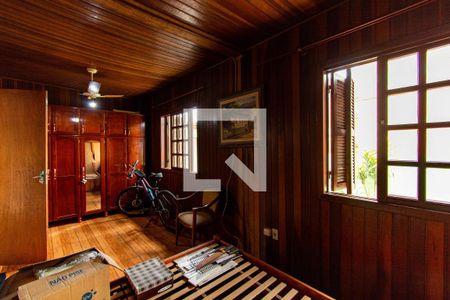 Casa à venda com 90m², 4 quartos e 2 vagas Casa à venda com 90m², 4 quartos e 2 vagasQuarto