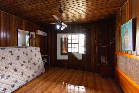 Casa à venda com 90m², 4 quartos e 2 vagas