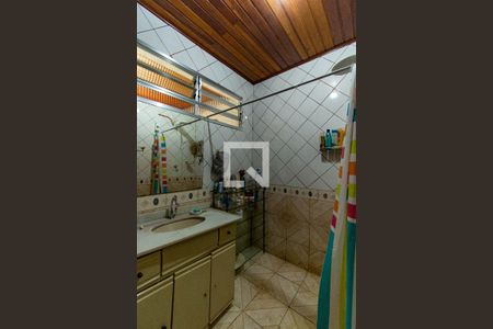 Casa à venda com 90m², 4 quartos e 2 vagas