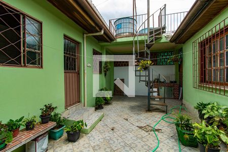 Casa à venda com 90m², 4 quartos e 2 vagas