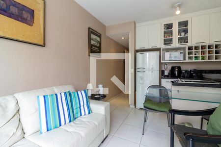 Sala de apartamento para alugar com 1 quarto, 50m² em Vila Olímpia, São Paulo
