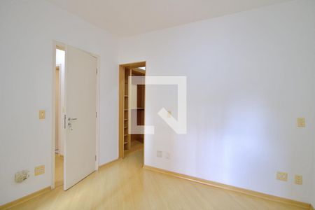 Apartamento para alugar com 110m², 2 quartos e 2 vagas Apartamento para alugar com 110m², 2 quartos e 2 vagasSuíte