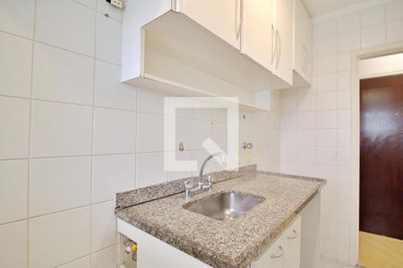 Apartamento para alugar com 110m², 2 quartos e 2 vagas Apartamento para alugar com 110m², 2 quartos e 2 vagasCozinha