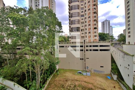 Apartamento para alugar com 110m², 2 quartos e 2 vagas Apartamento para alugar com 110m², 2 quartos e 2 vagasVista do Quarto 2