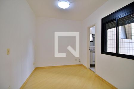 Apartamento para alugar com 110m², 2 quartos e 2 vagas Apartamento para alugar com 110m², 2 quartos e 2 vagasSuíte